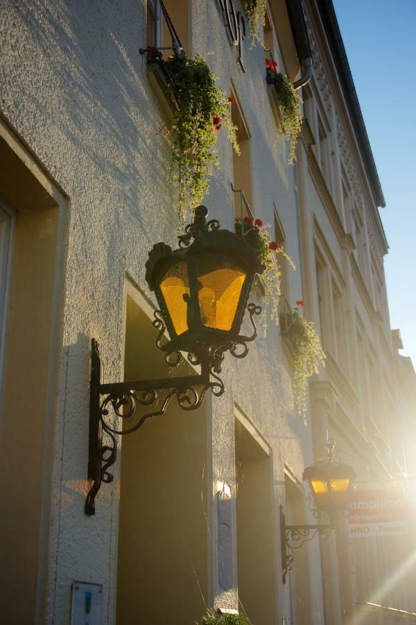 Hotel Reussischer Hof Schmolln  Exterior photo